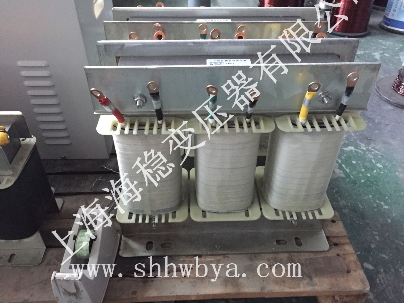 ��������׃����QZB-255KVA